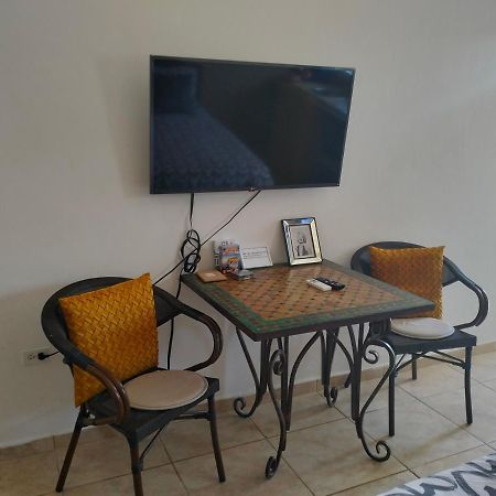 Marilyn Appartments Кралендижк Екстериор снимка